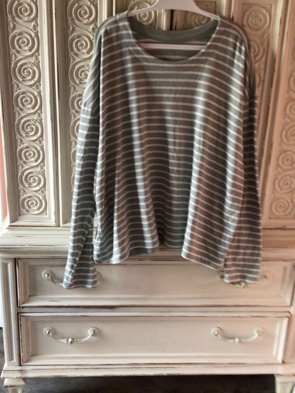 Lands End Size 3X (women’s plus) cotton pullover